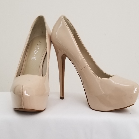 Aldo Cream Patent Leather 5.75" Stilleto Heels - Picture 1 of 2